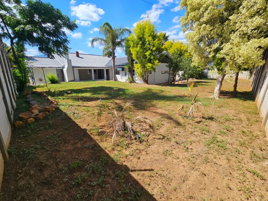 4 Bedroom Property for Sale in Riversdale Western Cape
